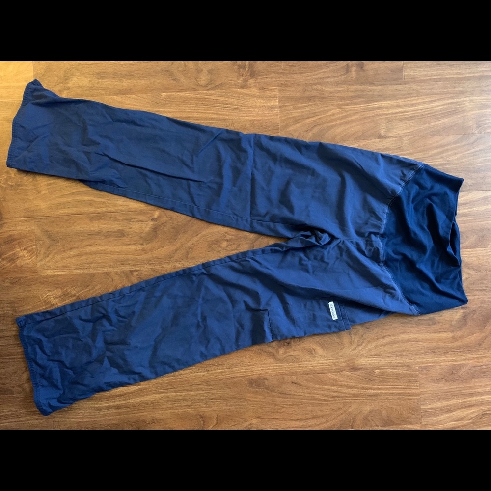 Maternity scrub pants